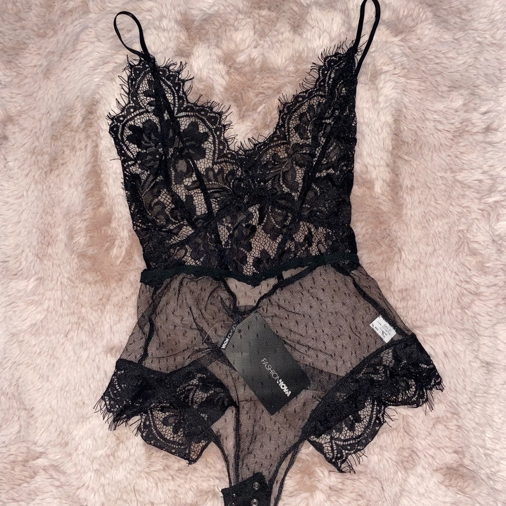 BRAND NEW - FASHION NOVA LINGERIE